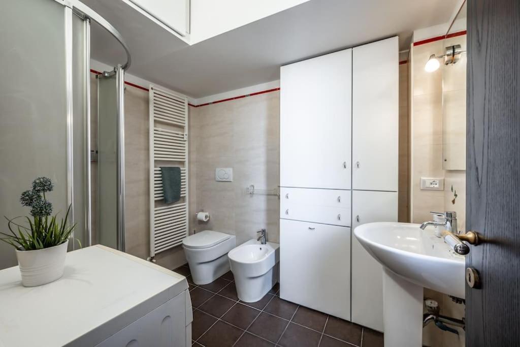 Sotto Le Due Torri 5* Apartment Bologna Ngoại thất bức ảnh