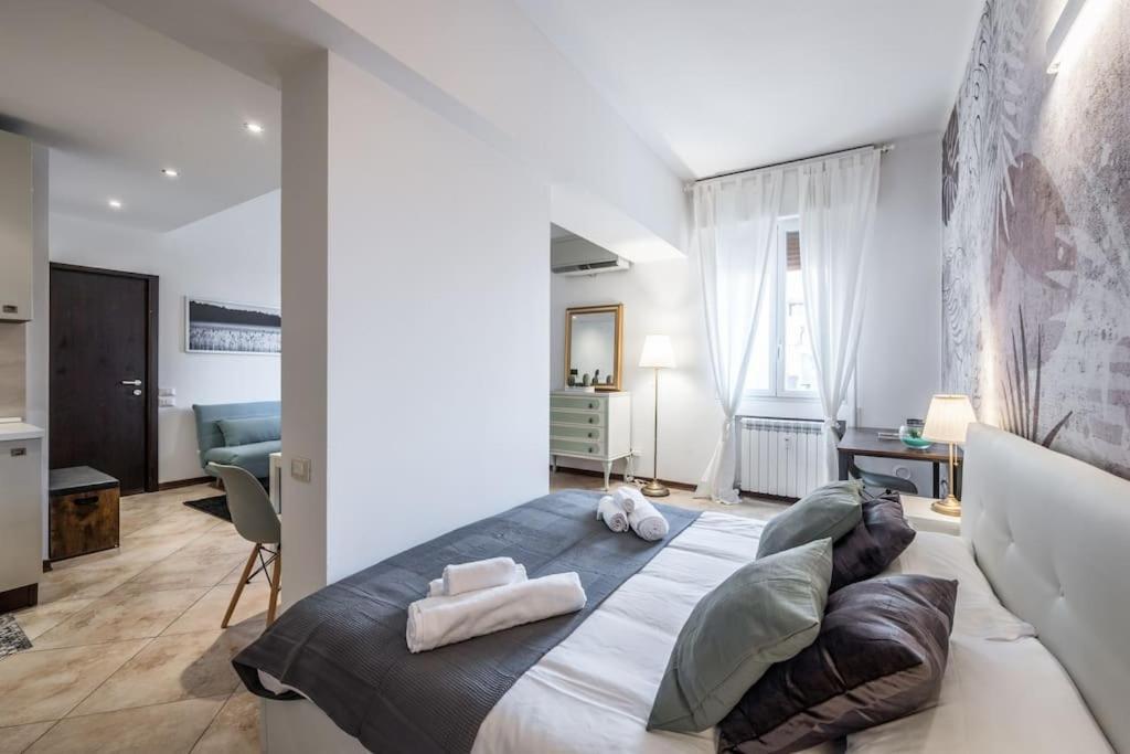 Sotto Le Due Torri 5* Apartment Bologna Ngoại thất bức ảnh