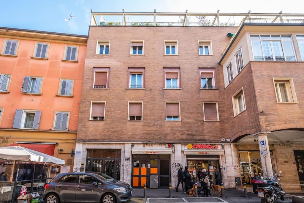 Sotto Le Due Torri 5* Apartment Bologna Ngoại thất bức ảnh